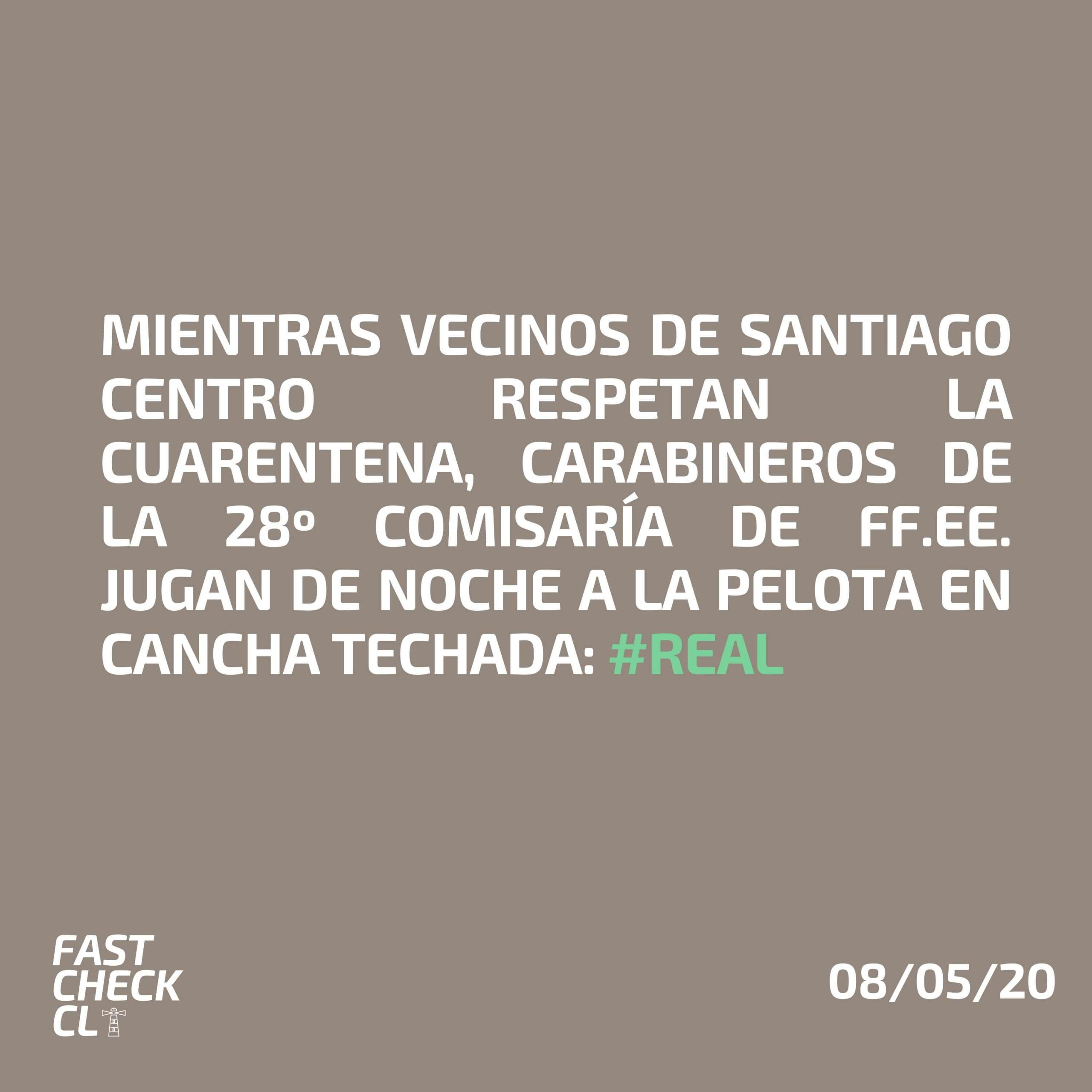 You are currently viewing Mientras vecinos de Santiago Centro respetan la cuarentena, carabineros de la 28 Comisaría de FF.EE. jugan de noche a la pelota en cancha techada: #Real