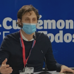 “Ómicron es capaz de escapar, al menos parcialmente, al efecto protector de las infecciones previas de Covid-19 y de las vacunas disponibles”