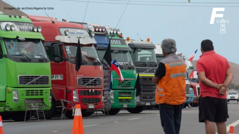 Read more about the article Camioneros del norte iniciaron paro indefinido: ¿cuál es el petitorio?