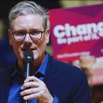 Desde Sir a hincha del Arsenal: ¿quién es Keir Starmer, el nuevo primer ministro del Reino Unido?