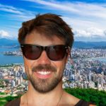 Entre “Cryptolaw” y el rubro inmobiliario: las empresas constituidas por Martín de los Santos, el agresor de conserje en Vitacura